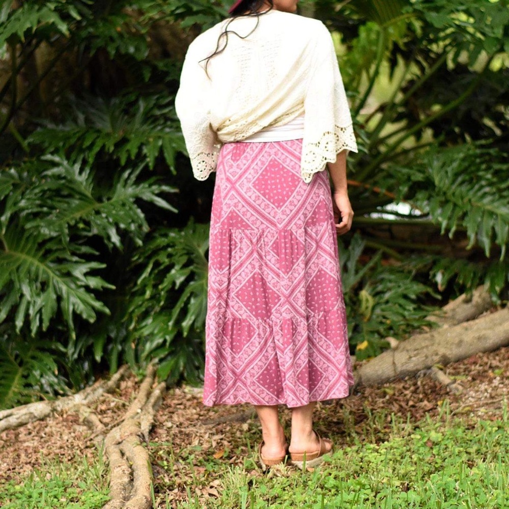 Mauve Handkerchief Skirt - Picture 4 of 4